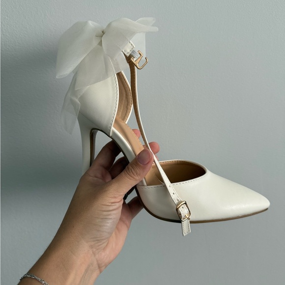 NWT Bow Detail Stilettos - Picture 3 of 5